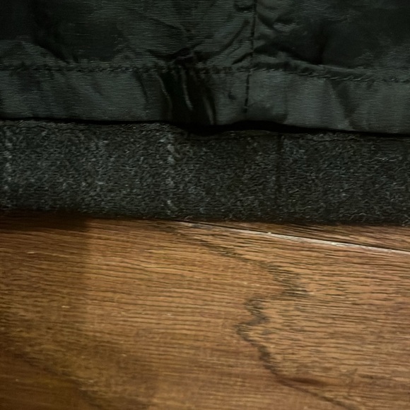 Harold’s Black and Gray Wool Skirt Size 8 - Picture 4 of 10